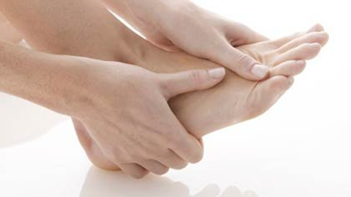 Take care of diabitic patient's foot
